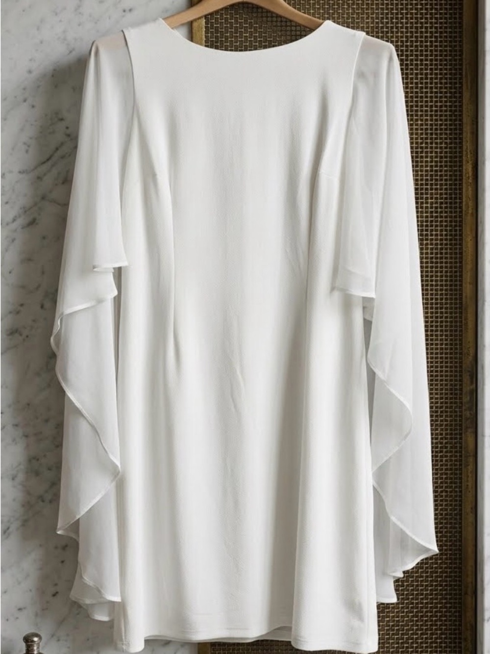 Elegant White Cape Sleeve Dress - Women's Shift Dress l 14